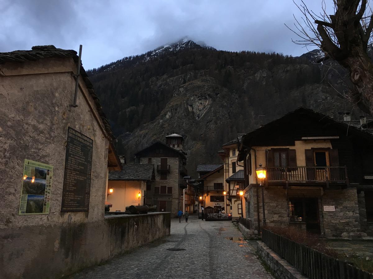 Hotel Gran Baita Gressoney-Saint-Jean Buitenkant foto