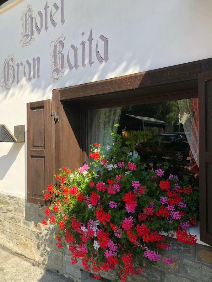 Hotel Gran Baita Gressoney-Saint-Jean Buitenkant foto